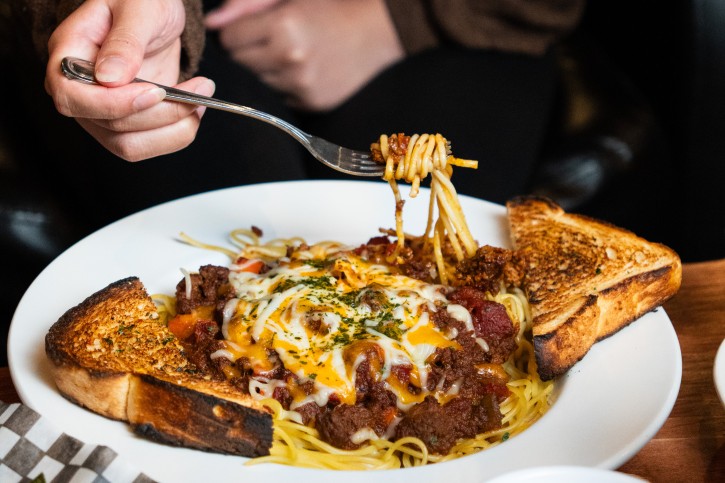 grande cache inn dining
