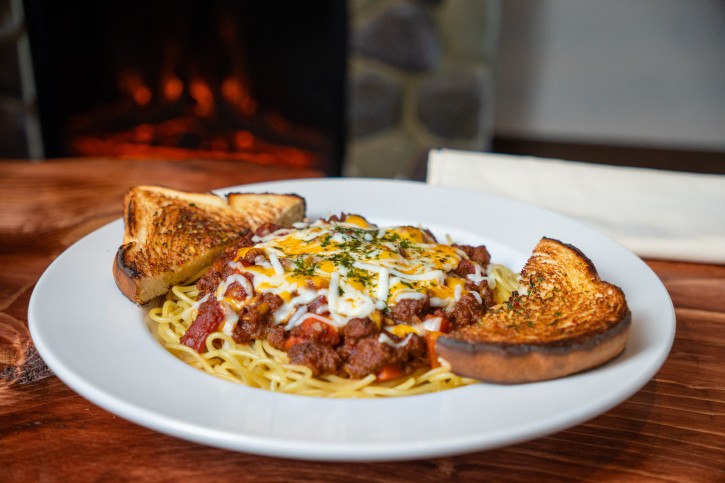 grande cache inn dining