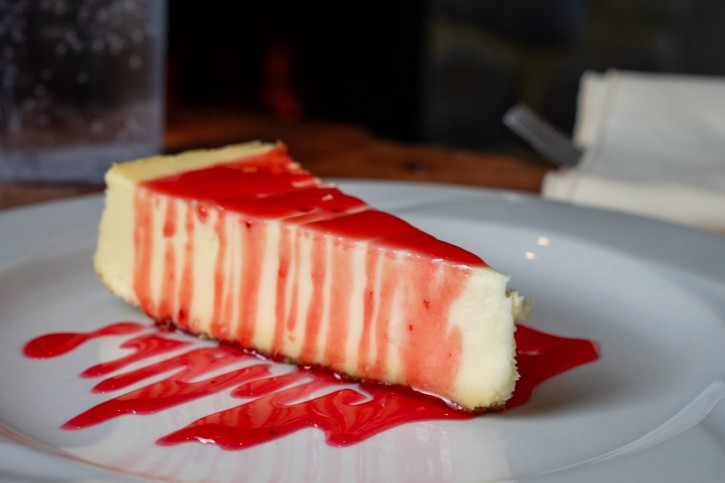 grande cache inn dining