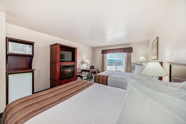 Standard Bedroom Single Queen Room