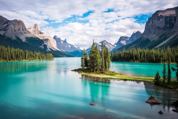 canmore rocky mountain inn sustainability